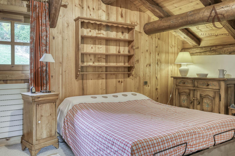 Châlet - 206 m² - 6 pièces