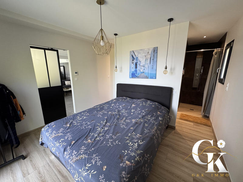 Maison - 160 m² - 6 pièces