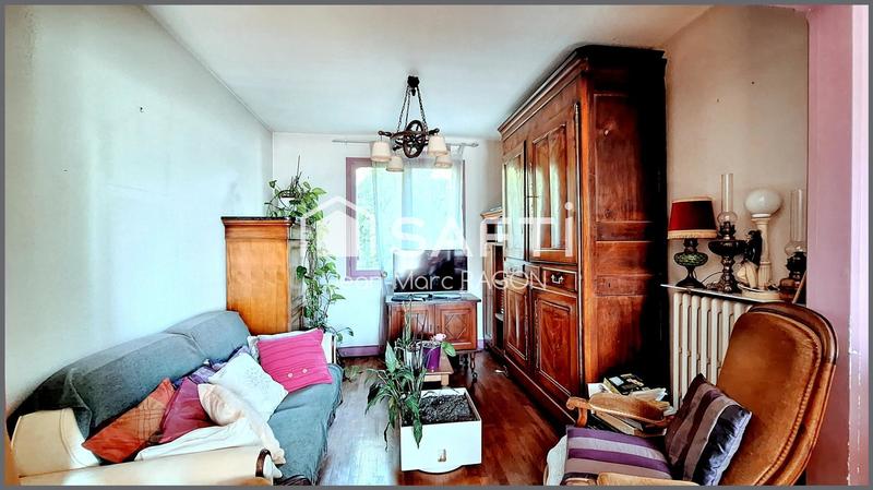 Maison - 99 m² - 6 pièces