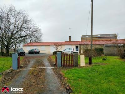 Maison - 197 m² - 10 pièces