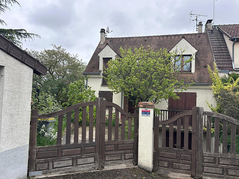 Maison - 138 m² - 5 pièces