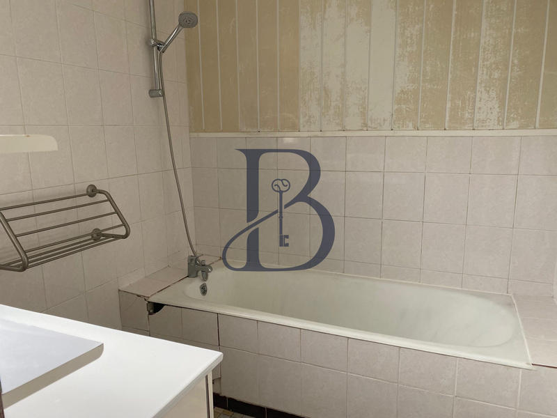 Maison - 83 m² - 5 pièces