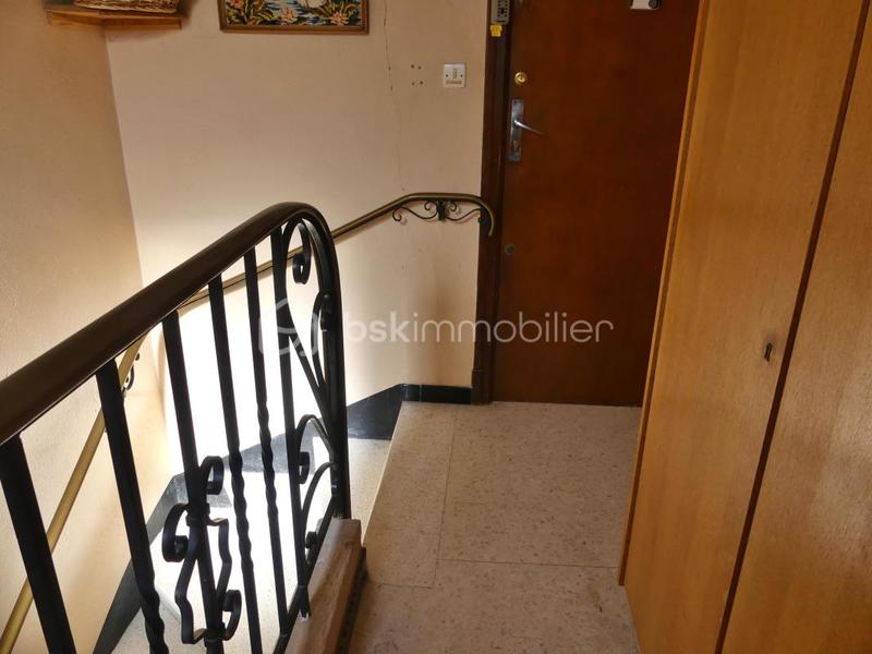 Maison - 210 m² - 9 pièces