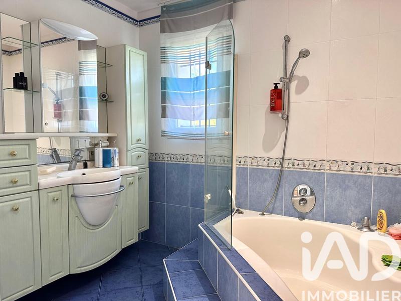 Maison - 159 m² - 6 pièces