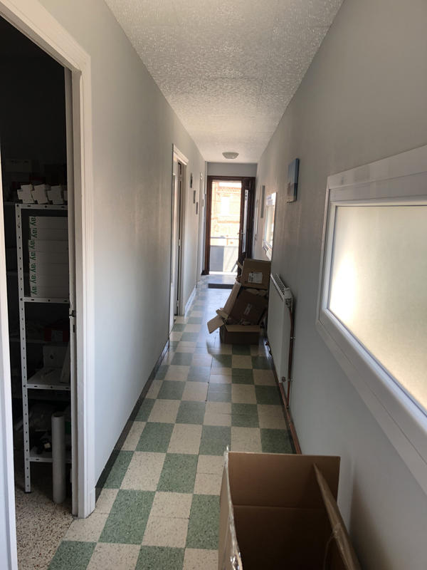 Local d'activités - 700 m²