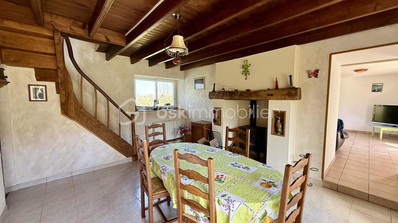 Maison ancienne - 104 m² - 4 pièces