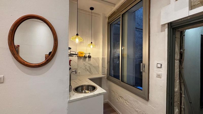 Studio - 13 m² - 2 pièces