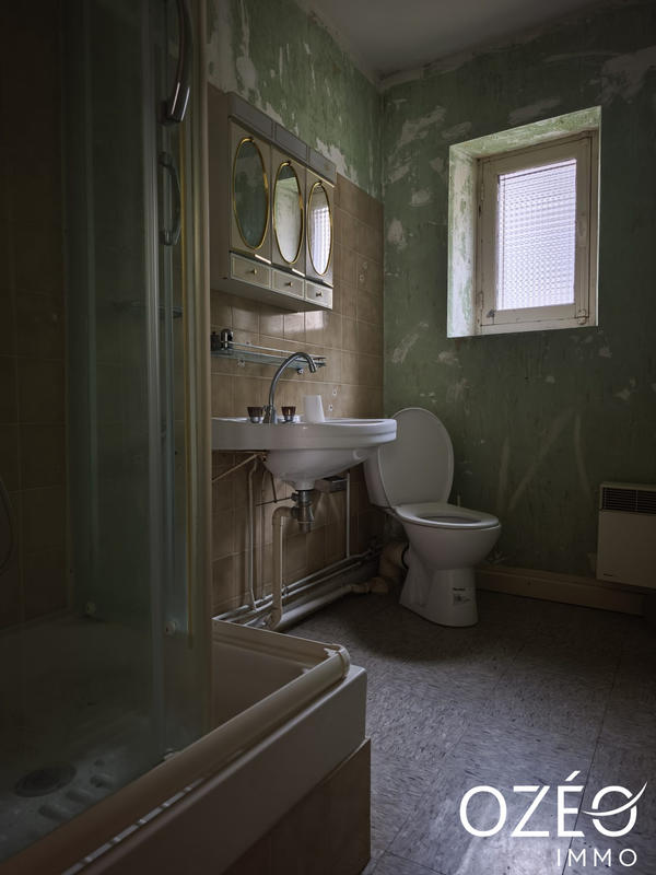 Maison - 101 m² - 6 pièces