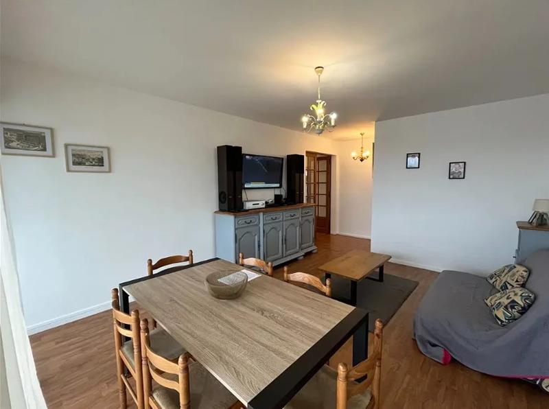 Appartement - 103 m² - 5 pièces