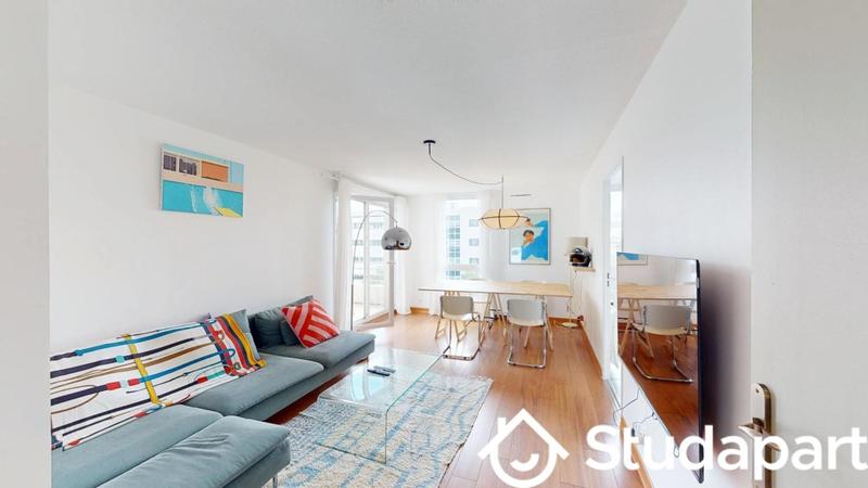 Chambre - 10 m² - 1 pièce