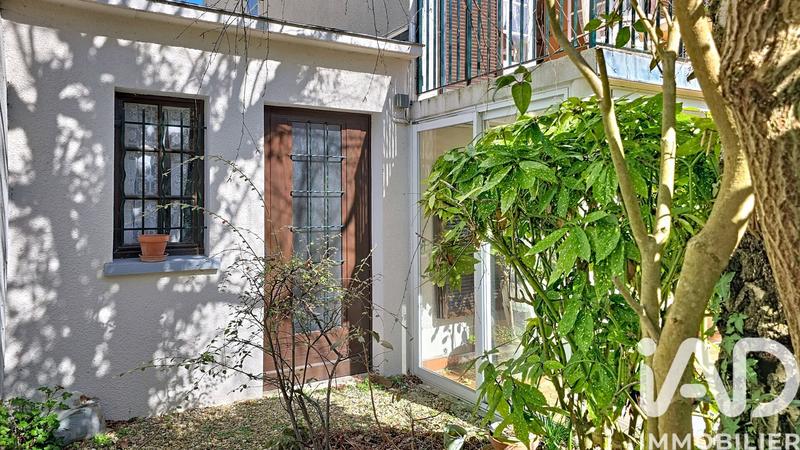 Maison - 192 m² - 9 pièces