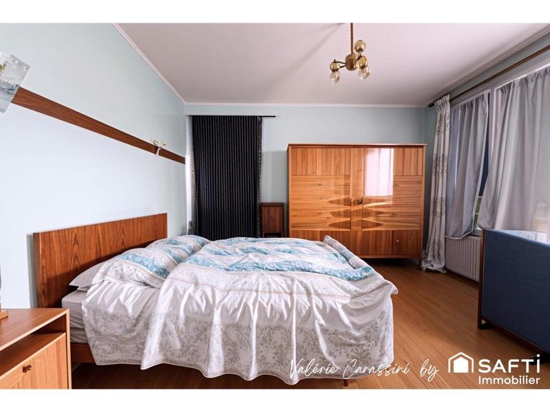 Maison - 106 m² - 6 pièces