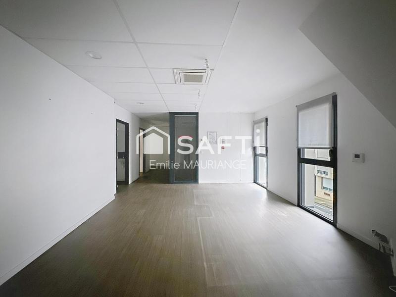 Bureau - 180 m² - 9 pièces