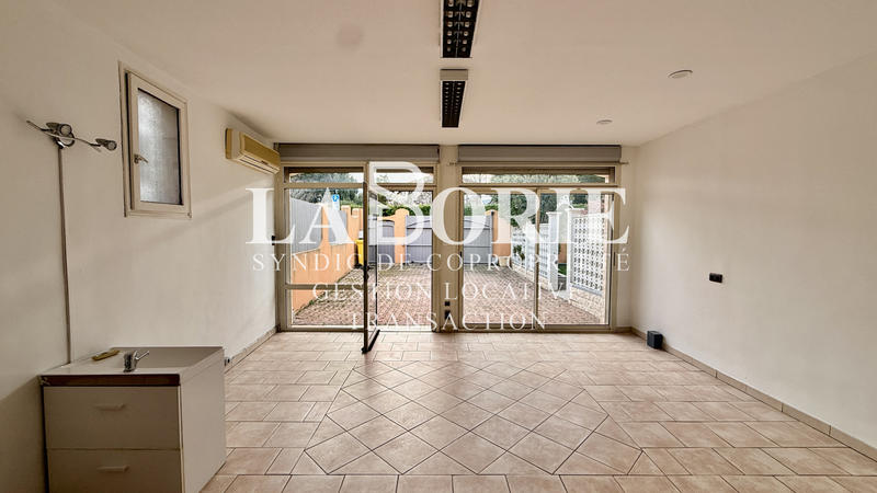 Local commercial - 30 m²