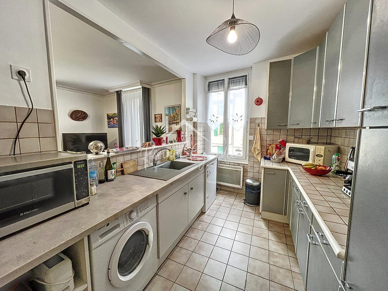 Appartement - 60 m² - 2 pièces