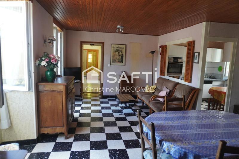 Maison - 215 m² - 10 pièces