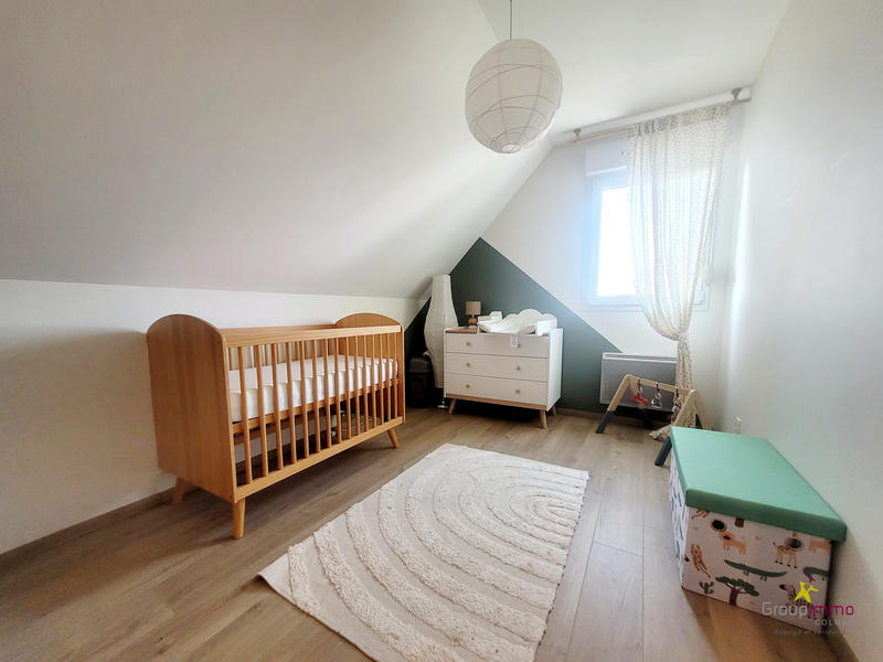 Maison - 90 m² - 5 pièces