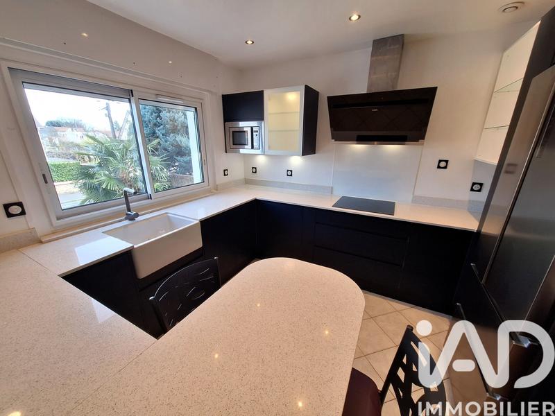 Maison - 160 m² - 6 pièces