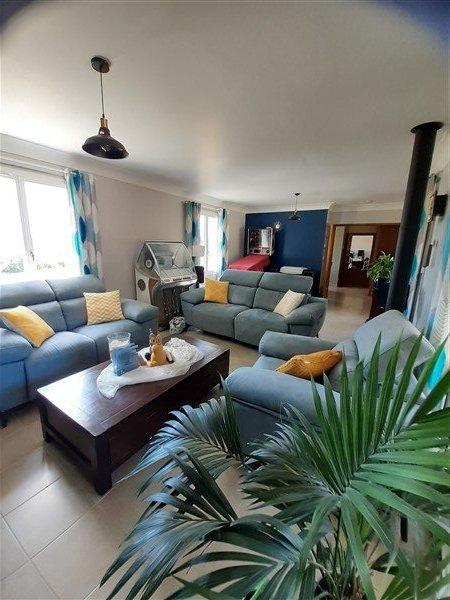 Maison - 130 m² - 4 pièces