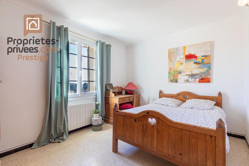 Maison - 305 m² - 10 pièces