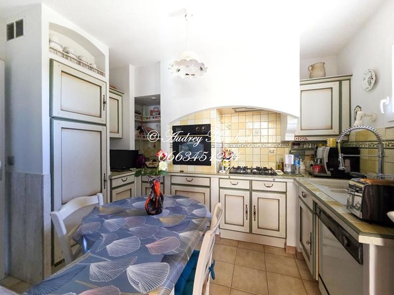 Maison - 86 m² - 4 pièces