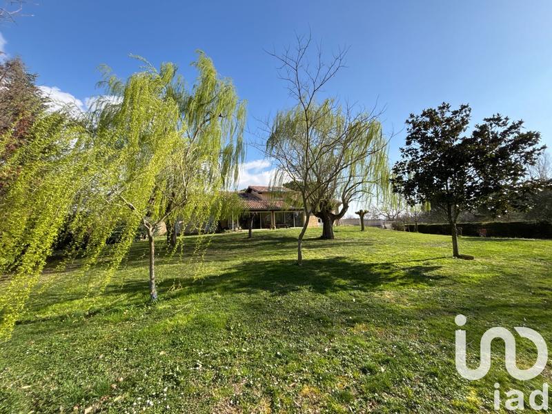 Maison - 210 m² - 5 pièces