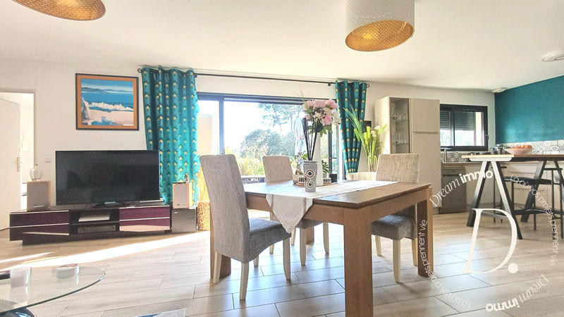 Maison contemporaine - 110 m² - 4 pièces