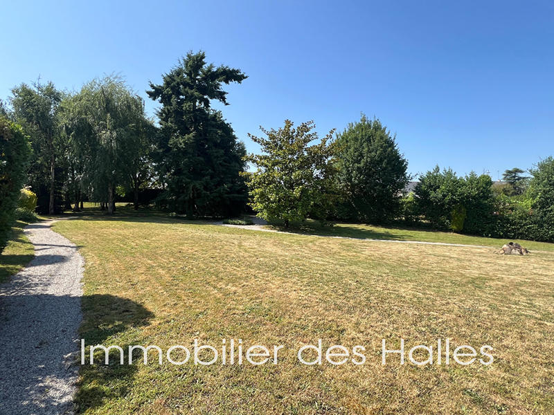 Maison - 213 m² - 6 pièces