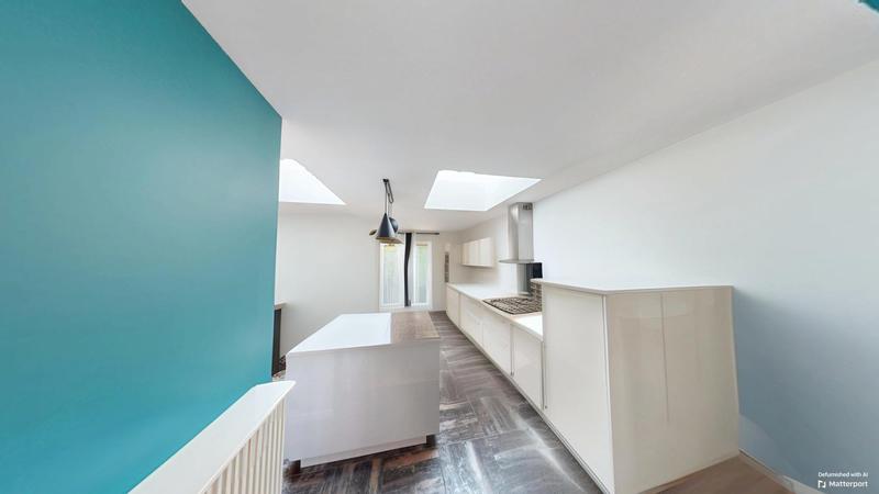 Maison - 90 m² - 3 pièces