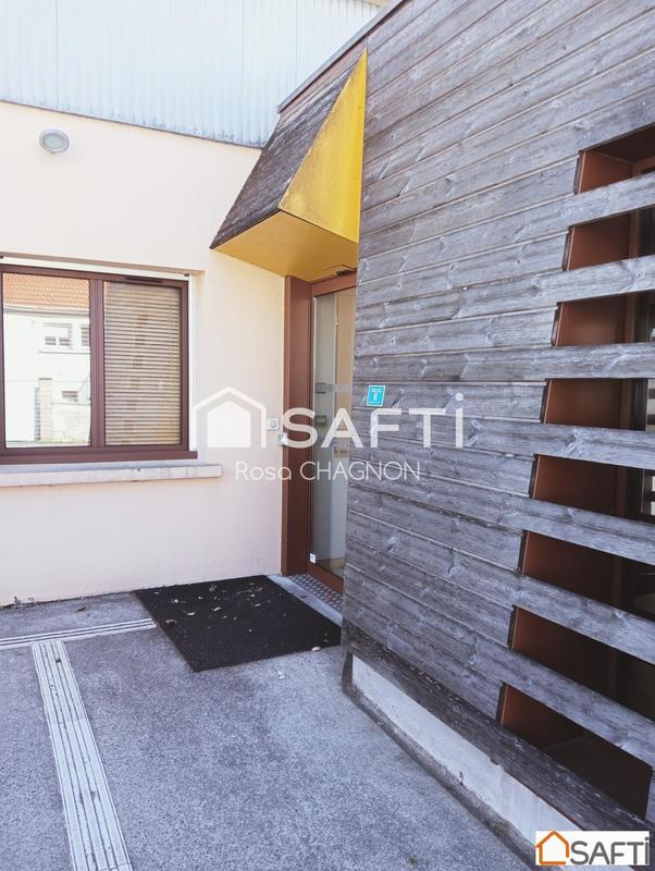 Local commercial - 377 m² - 15 pièces