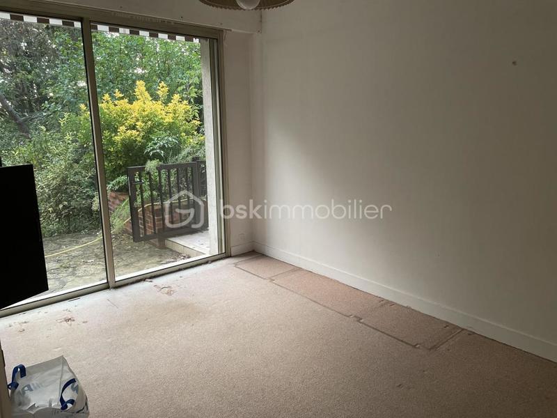 Demeure - 375 m² - 9 pièces