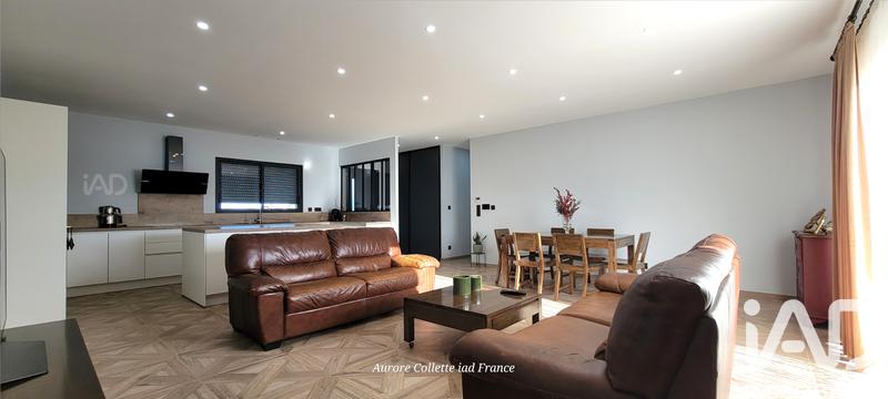 Maison - 102 m² - 4 pièces