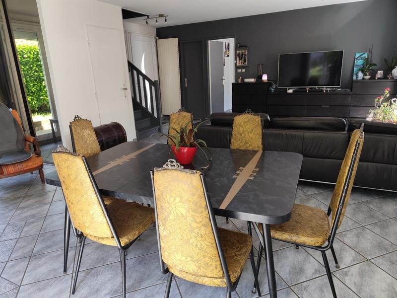 Maison - 144 m² - 7 pièces