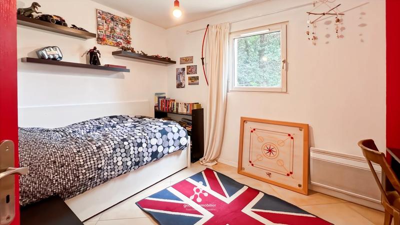 Maison - 147 m² - 6 pièces