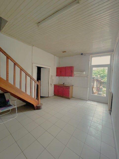 Maison - 194 m² - 9 pièces