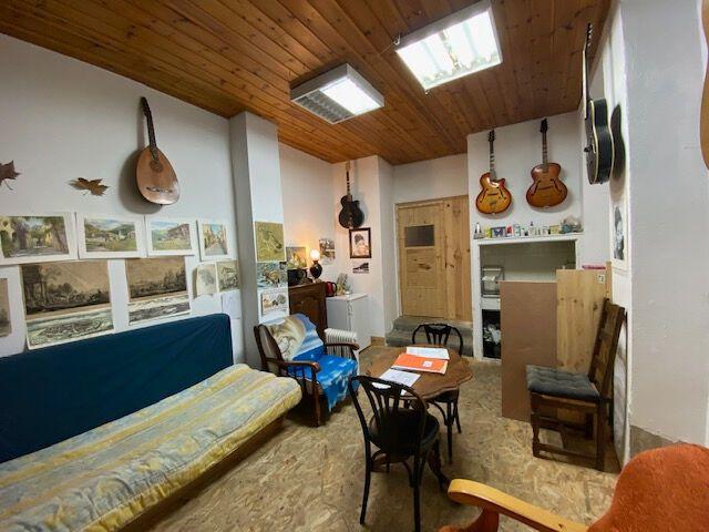 Local commercial - 83 m²