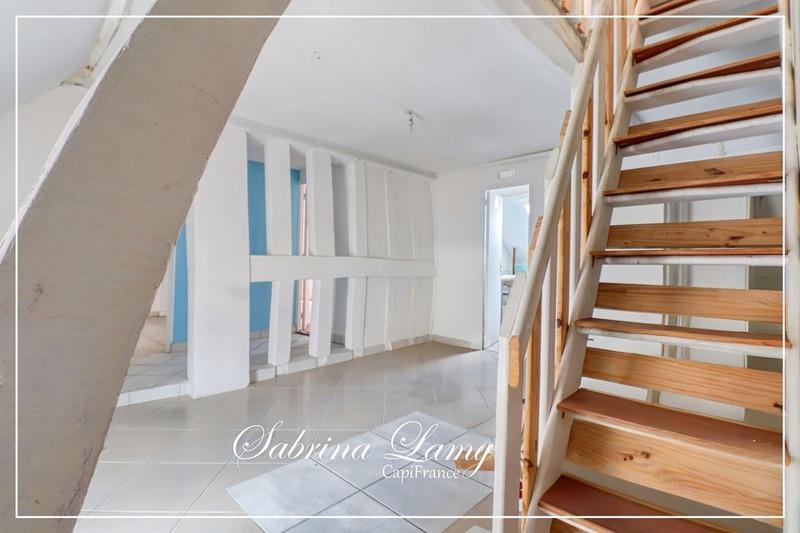 Maison - 80 m² - 4 pièces