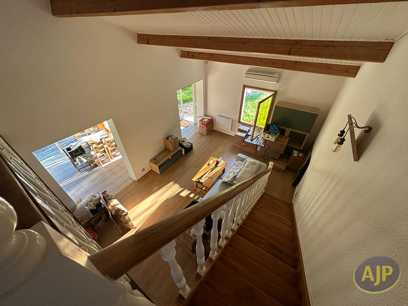 Maison - 171 m² - 6 pièces