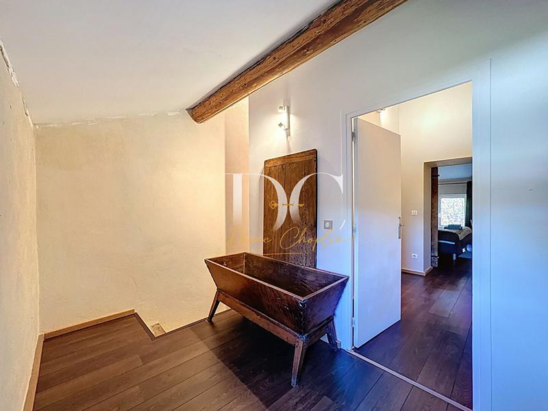 Maison ancienne - 180 m² - 6 pièces