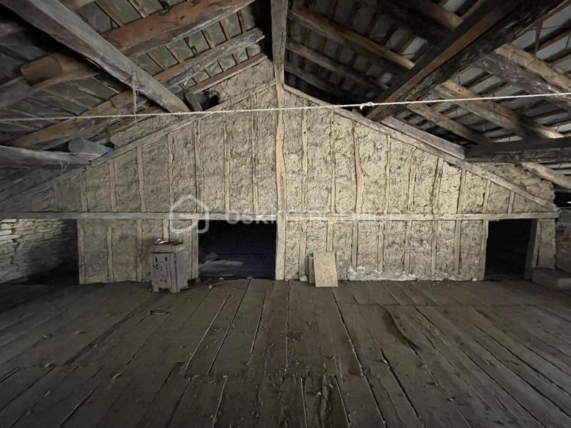 Maison ancienne - 270 m² - 12 pièces