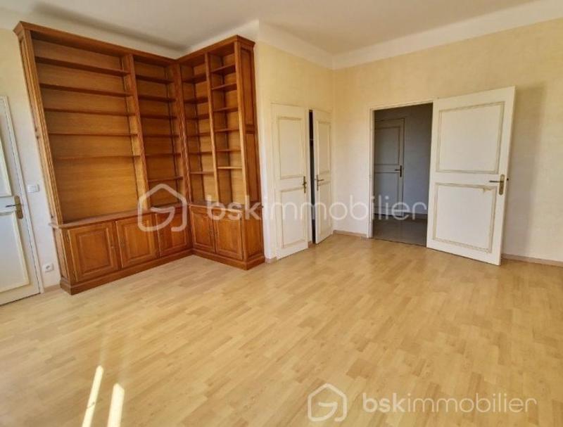 Appartement - 250 m² - 7 pièces