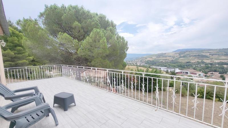 Villa - 120 m² - 5 pièces