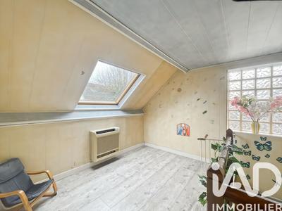 Maison - 130 m² - 8 pièces