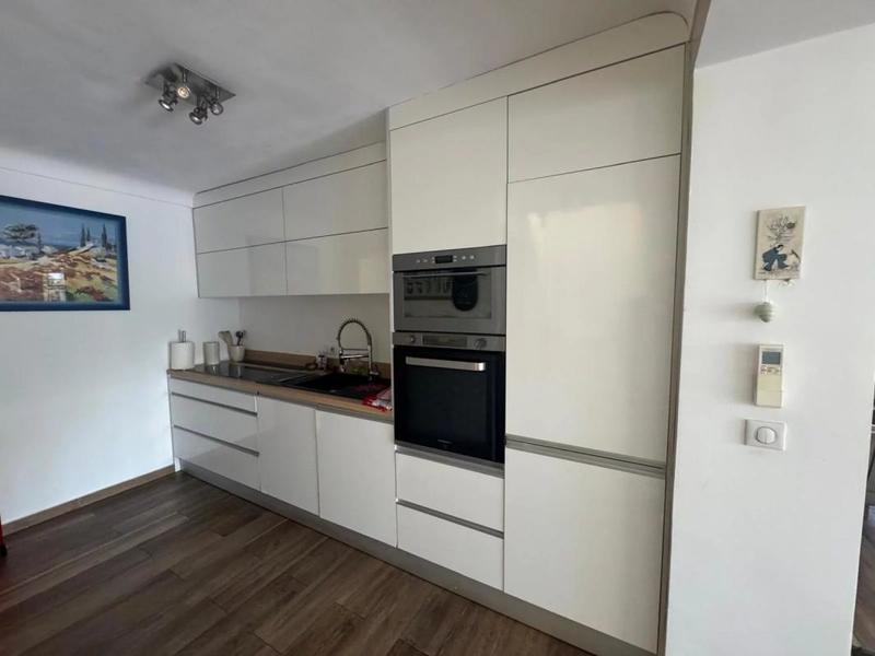 Villa - 200 m² - 5 pièces