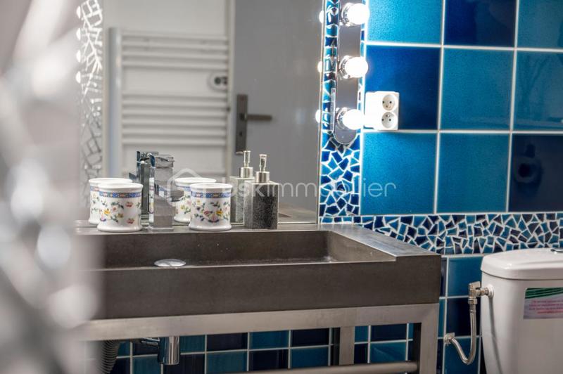 Propriété - 500 m² - 23 pièces