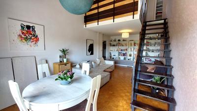 Appartement - 120 m² - 6 pièces