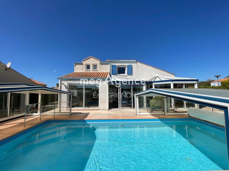 Maison - 160 m² - 6 pièces