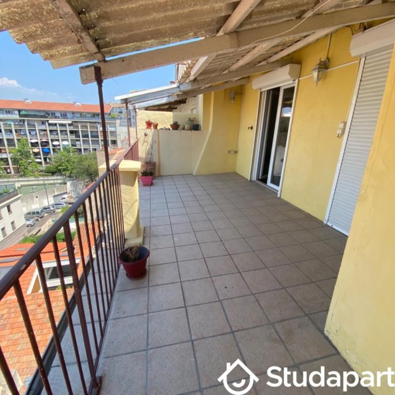 Chambre - 15 m² - 1 pièce