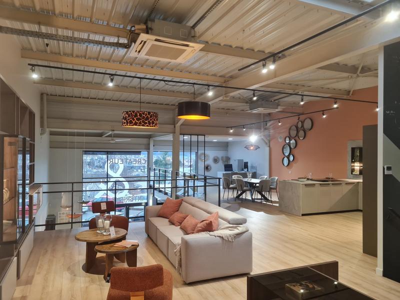 Local commercial - 255 m²