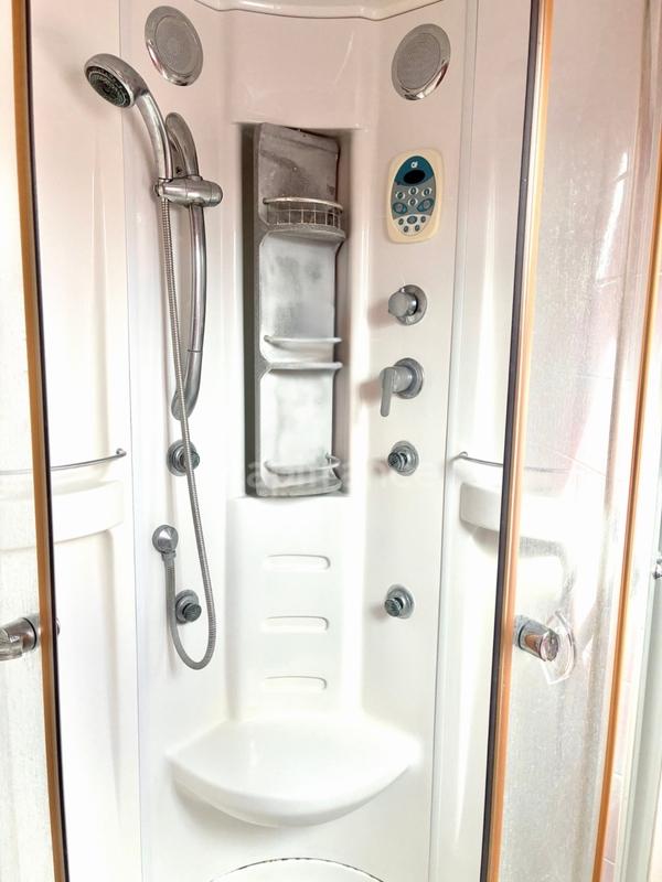 Maison - 101 m² - 6 pièces